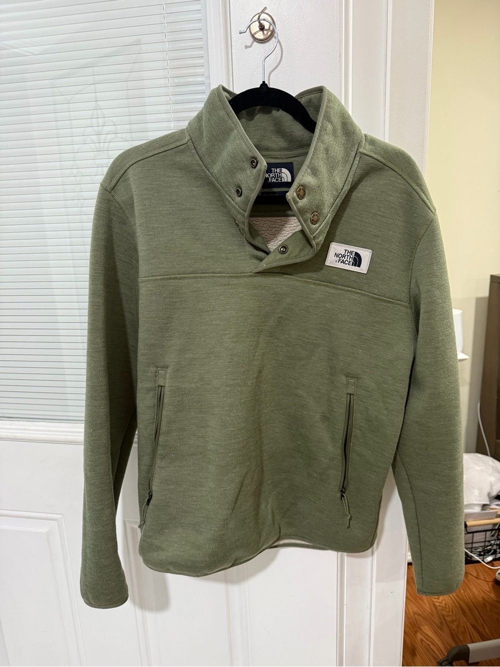 The North Face Men's Olive Green Zip-Neck Fleece Pullover